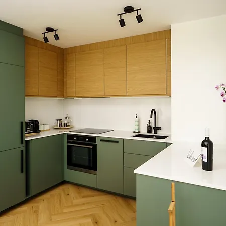 Stylish Veerenni With Panoramic Windows Korter *