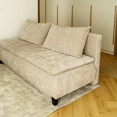 Stylish Veerenni With Panoramic Windows Tallinn