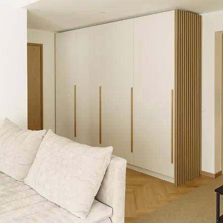 Stylish Veerenni With Panoramic Windows * Tallinn