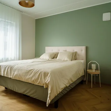 Korter Stylish Veerenni With Panoramic Windows