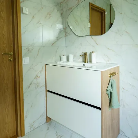 Stylish Veerenni With Panoramic Windows * Tallinn